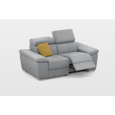 Evora 2 személyes kanapé 2 karral - Elektromos Relax funkció jobb oldalon
