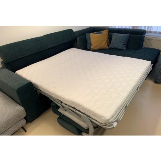 Napoli ágyazható sarokgarnitúra 316 cm X 211 cm - nyitható tárolóval - jobbos - Zoya06 sötétzöld EasyClean szövettel -kiállítási kedvezménnyel