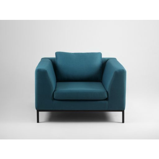 Skandináv design Amb 3 személyes kanapé fém lábbal
